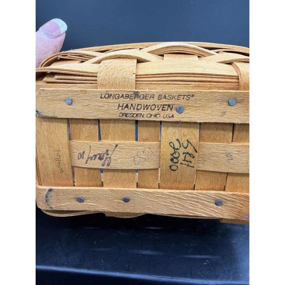 Longaberger 2000 Lavender Booking Basket Signed 🌸🧺